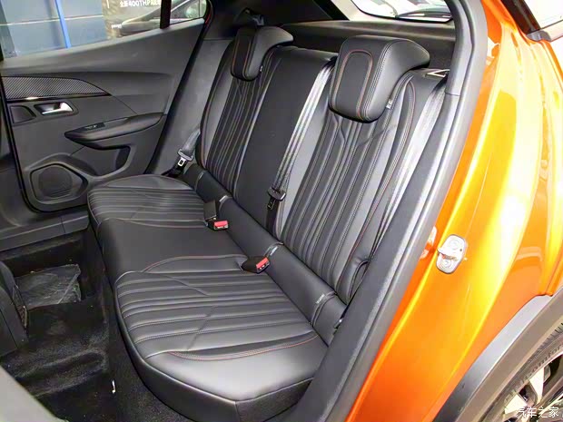 东风标致 标致2008 2020款 230THP 中配版