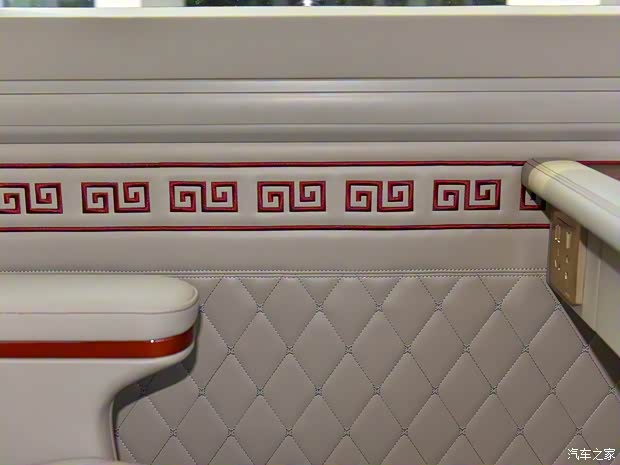 宇通客車 宇通T7 2022款 3.5T汽油定制星宇版35LGTDI