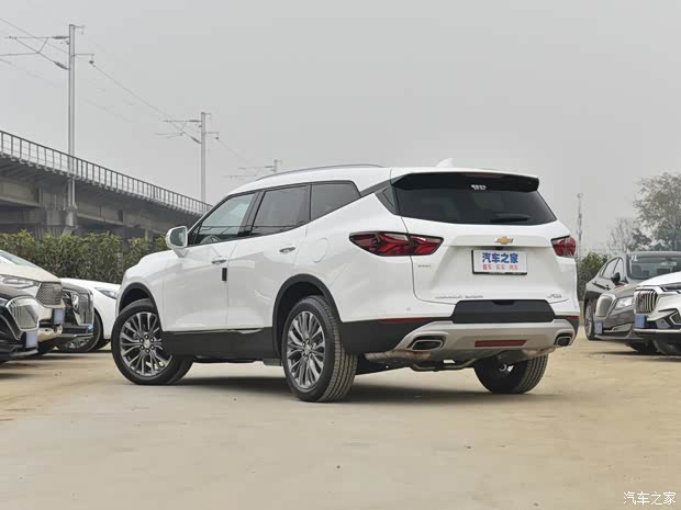 上汽通用雪佛蘭 開拓者 2021款 輕混 650T 7座 威版