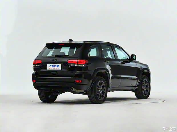 Jeep(進(jìn)口) 大切諾基(進(jìn)口) 2021款 3.0L 80周年紀(jì)念版