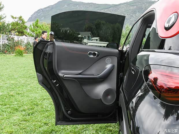 smart smart精靈#1 2022款 BRABUS性能版