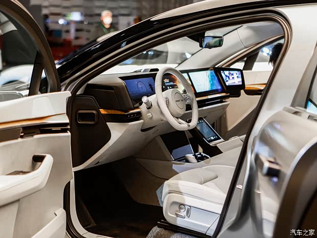 SONY VISION-S 02 2022款 Concept SONY VISION-S 02 2022款 Concept