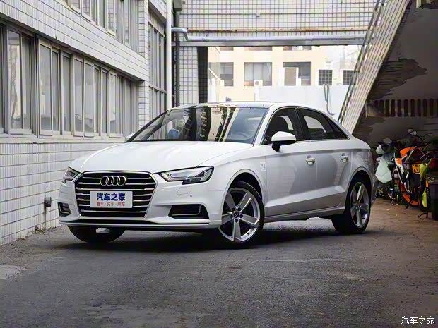 一汽-大眾奧迪 奧迪A3 2019款 Limousine 40 TFSI 風(fēng)尚型 國VI