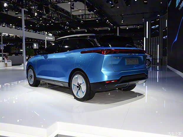 一汽奔腾 奔腾E01 2020款 基本型