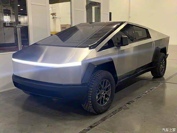 特斯拉(进口) Cybertruck 2020款 基本型 特斯拉(进口) Cybertruck 2020款 基本型