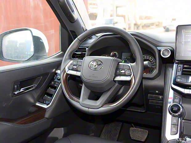 丰田(进口) 兰德酷路泽(进口) 2022款 3.5T 中东版
