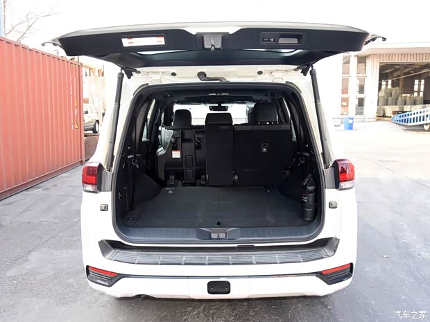 丰田(进口) 兰德酷路泽(进口) 2022款 3.5T 中东版