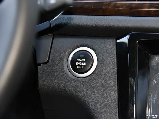 眾泰汽車(chē) 眾泰Z500EV 2019款 EV Pro 豪華型