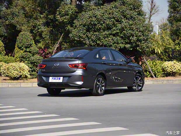 广汽乘用车 传祺GA4 2021款 235T 自动尊贵版 广汽乘用车 传祺GA4 2021款 235T 自动尊贵版