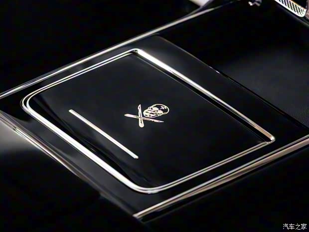 賓利 飛馳插電混動 2022款 Hybrid The Surgeon