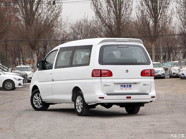 东风风行 菱智 2020款 M5 1.6L 7座基本型