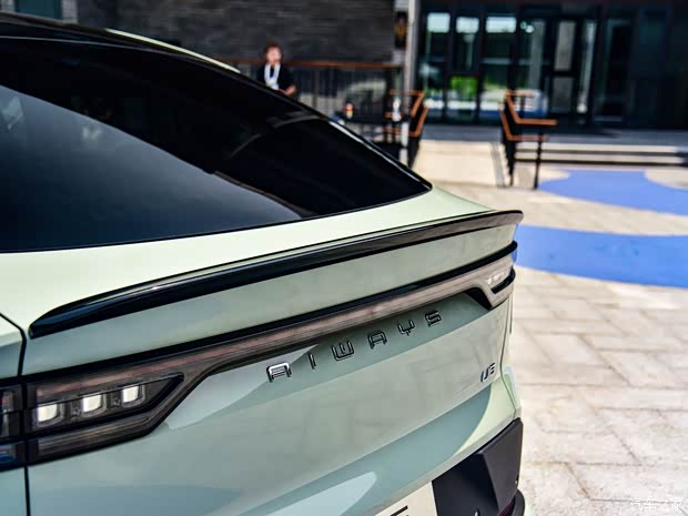 愛馳汽車 愛馳U6 2021款 PLAY