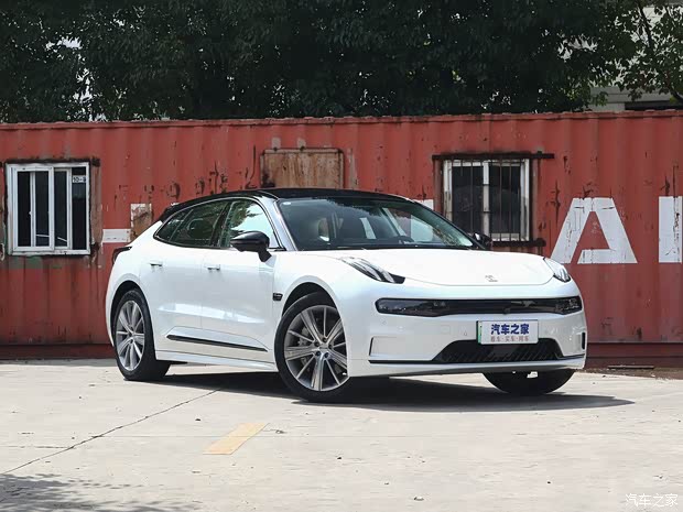 极氪 ZEEKR 001 2021款 长续航双电机 WE版 极氪 ZEEKR 001 2021款 长续航双电机 WE版