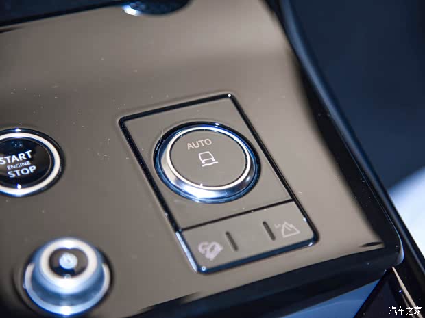 路虎(进口) 揽胜运动版 2023款 首发版