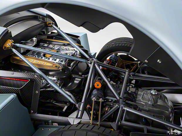 帕加尼 Huayra 2022款 Codalunga 帕加尼 Huayra 2022款 Codalunga