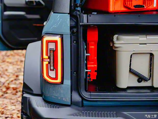 福特(進(jìn)口) Bronco 2021款 Overland Concept