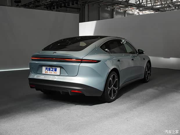 蔚來(lái) 蔚來(lái)ET5 2022款 75kWh