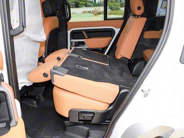 路虎(進(jìn)口) 路虎衛(wèi)士 2023款 130 3.0T P400 HSE