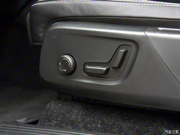 沃爾沃亞太 沃爾沃XC40新能源 2022款 P6 純電 兩驅(qū)基本型