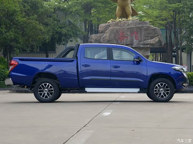 大運汽車 大運皮卡 2020款 2.4T汽油四驅(qū)手動尊享型長軸4K22D4T