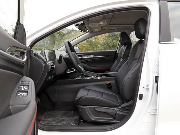 长安汽车 逸动 2020款 PLUS 百万版 1.6L GDI CVT豪华型