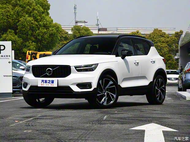 沃爾沃亞太 沃爾沃XC40 2020款 T3 兩驅(qū)智行時(shí)尚版