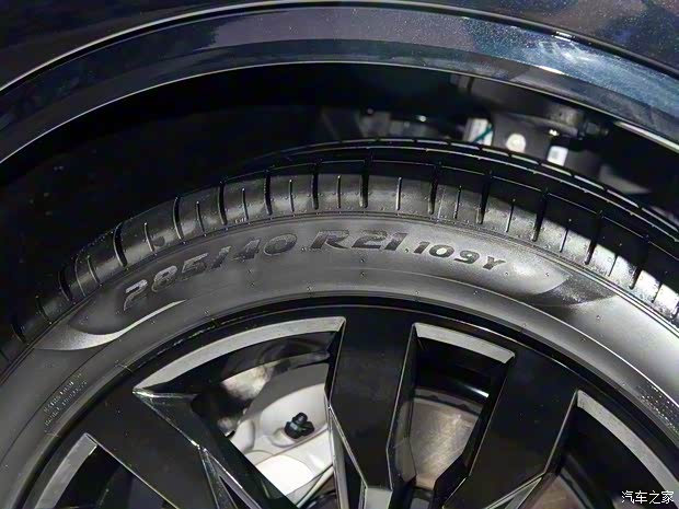 大眾(進(jìn)口) 途銳 2020款 3.0TSI 銳尊版 國VI