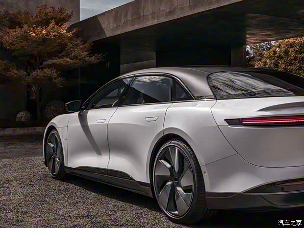 Lucid Motors Lucid Air 2023款 Grand Touring Stealth