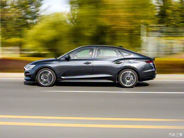 北京现代 菲斯塔 2019款 280TGDi 智尊版 北京现代 菲斯塔 2019款 280TGDi 智尊版