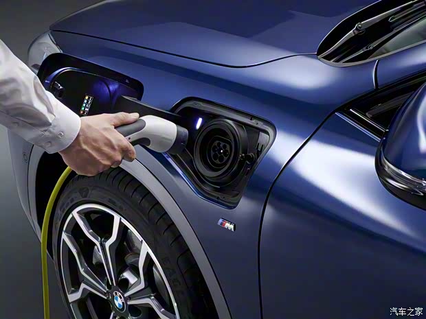 宝马(进口) 宝马X2新能源(进口) 2020款 xDrive25e 宝马(进口) 宝马X2新能源(进口) 2020款 xDrive25e