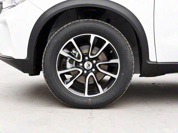 凱翼汽車(chē) 凱翼X3 2021款 1.5T CVT智臻版