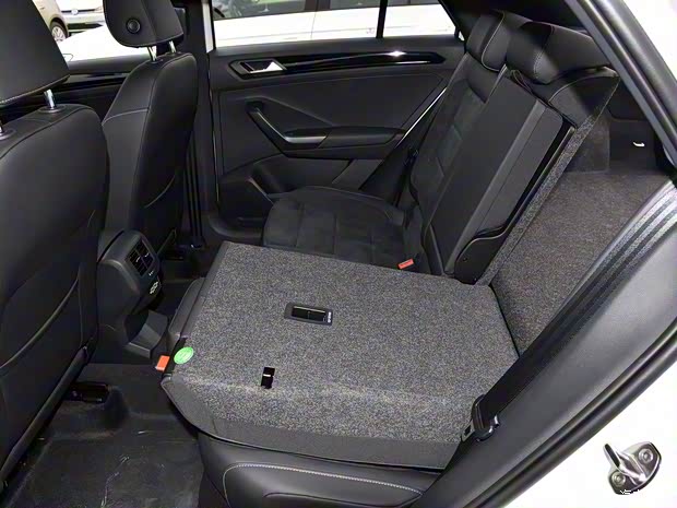 一汽-大众 T-ROC探歌 2020款 280TSI DSG四驱豪华型