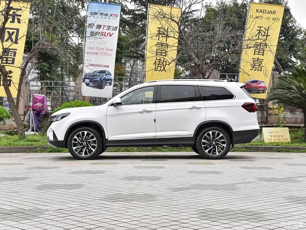 东风风行 风行T5L 2019款 基本型