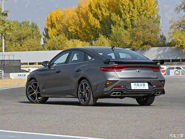 北京现代 菲斯塔 2023款 270T N Line 北京现代 菲斯塔 2023款 270T N Line