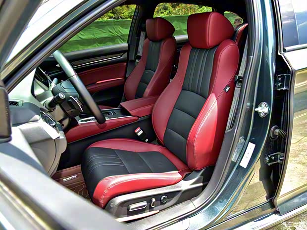 東風(fēng)本田 英仕派 2022款 銳·混動 2.0L 凈越版