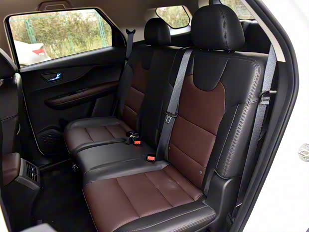 東風小康 風光S560 2021款 2.0L CVT精英型