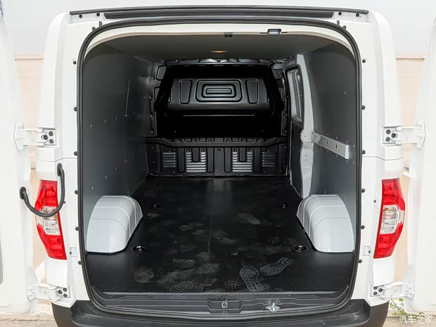 上汽大通 上汽大通MAXUS EV30 2022款 純電智能物流專家長軸國軒