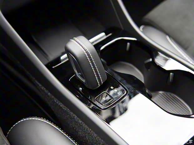 沃爾沃亞太 沃爾沃XC40新能源 2022款 P6 純電 兩驅(qū)基本型