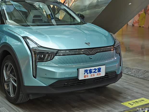 合众汽车 哪吒U 2020款 520 U酷四驱版 合众汽车 哪吒U 2020款 520 U酷四驱版