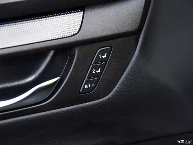 廣汽本田 皓影 2023款 240TURBO 兩驅(qū)基本型 7座