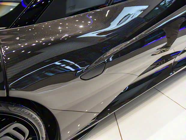 邁凱倫 邁凱倫Speedtail 2020款 基本型