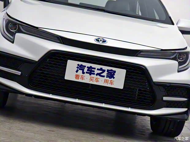 广汽丰田 雷凌 2020款 双擎 1.8H E-CVT运动版