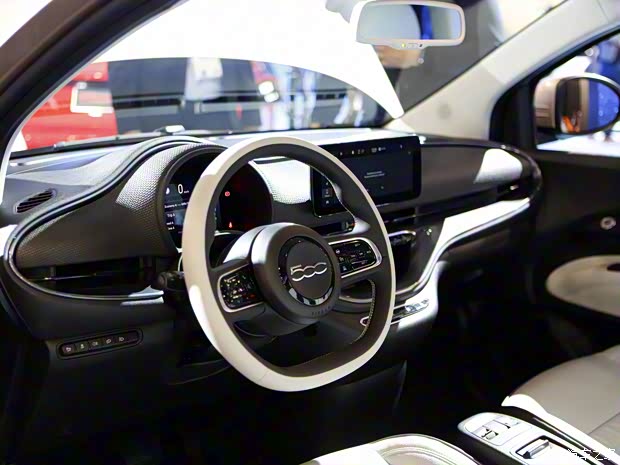 菲亚特(进口) 菲亚特500新能源 2020款 3+1 菲亚特(进口) 菲亚特500新能源 2020款 3+1