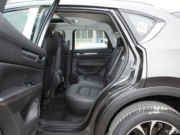 长安马自达 马自达CX-5 2022款 2.5L 自动四驱高配版