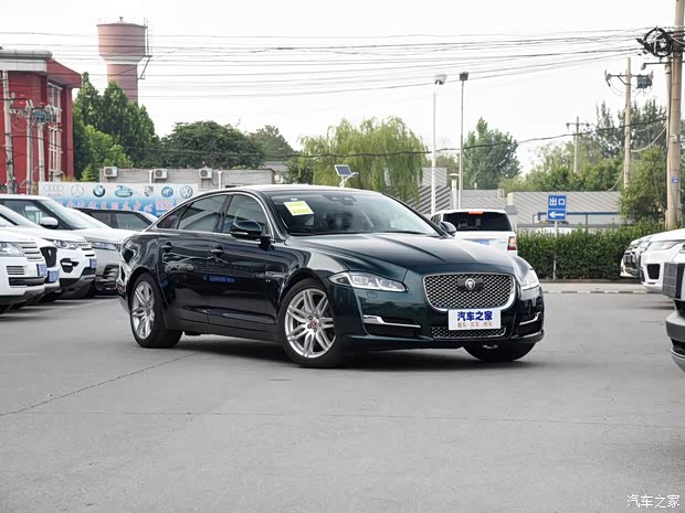 捷豹 捷豹XJ 2018款 XJL 3.0 SC 四驱尊享商务版