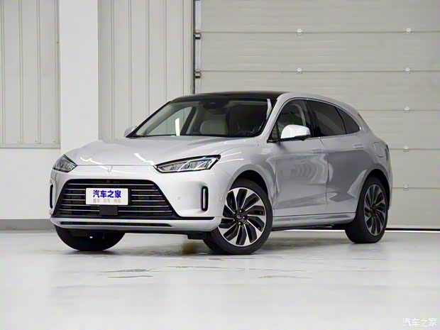 金康赛力斯 问界M5 2022款 四驱性能版 金康赛力斯 问界M5 2022款 四驱性能版