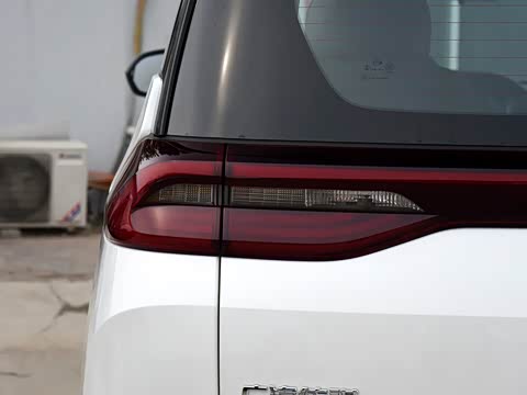 2019款 270T 自动尊荣版(七座)国V 2019款 270T 自动尊荣版(七座)国V