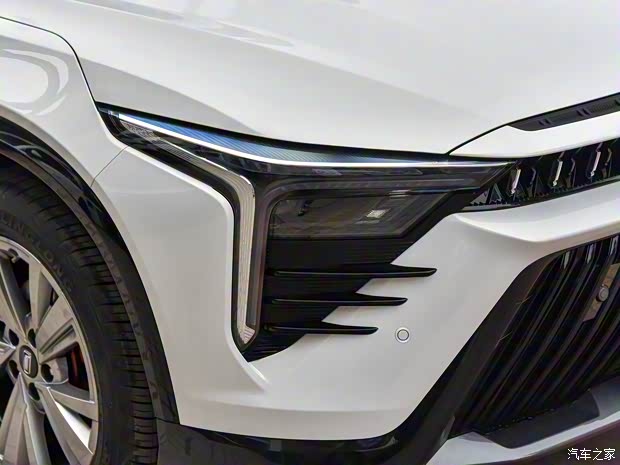 一汽奔腾 奔腾B70S 2022款 30TD 高配版