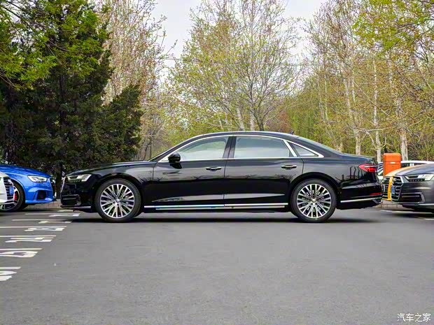 奥迪(进口) 奥迪A8 2019款 A8L 55 TFSI quattro 豪华型 奥迪(进口) 奥迪A8 2019款 A8L 55 TFSI quattro 豪华型