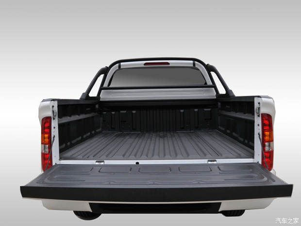 福田汽車 福田征服者 2020款 2.0T征服者3四驅(qū)樂享版標(biāo)軸4F20